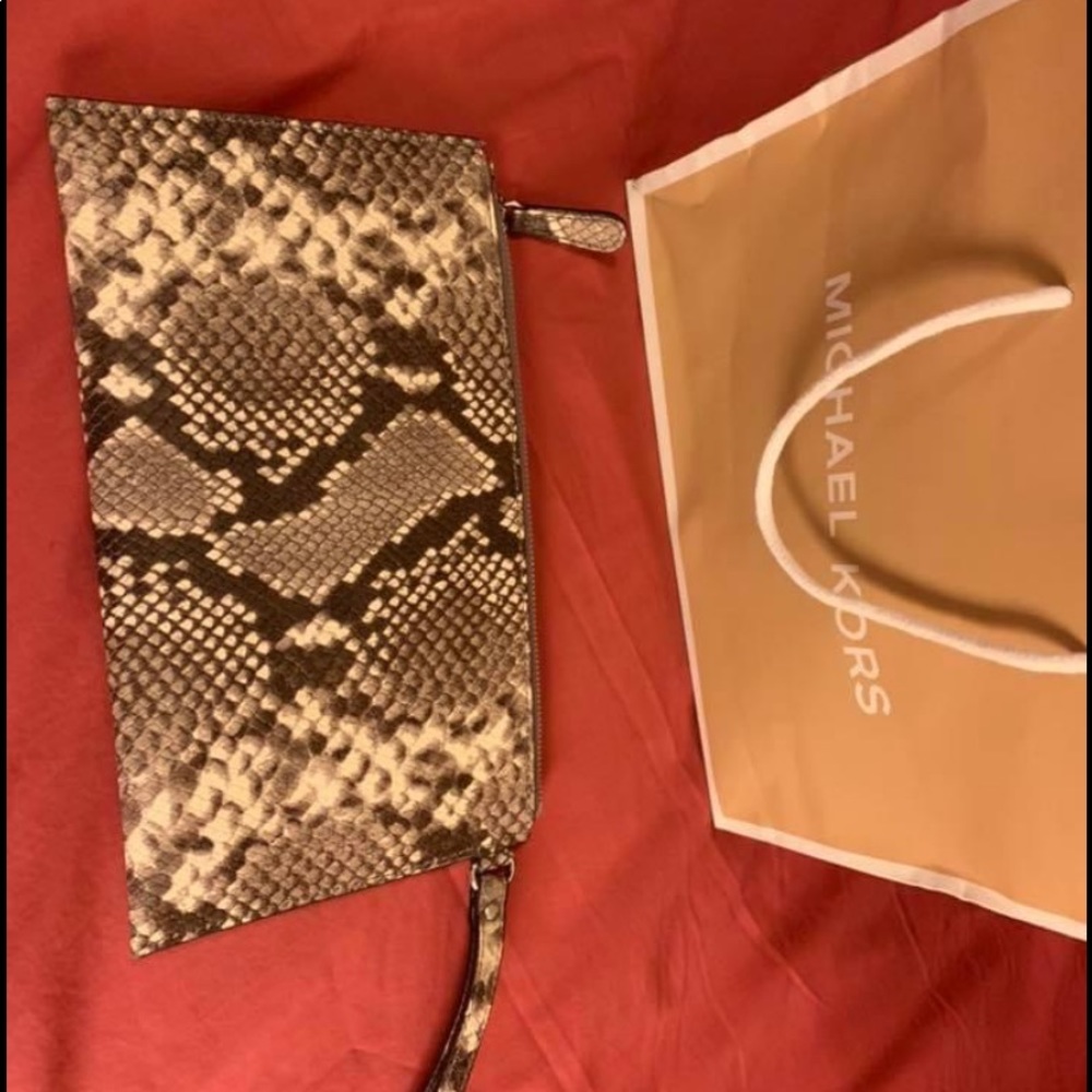 Michael Kors snakeskin Clutch